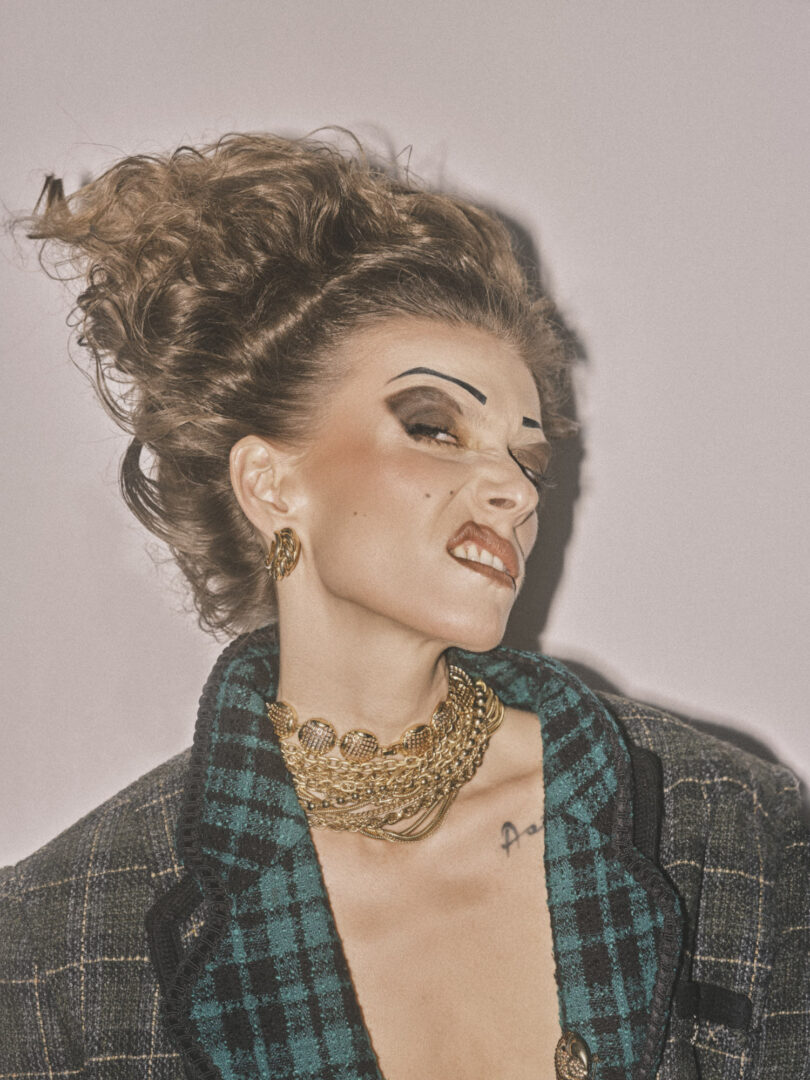 Purple Haze Magazine – Jeny